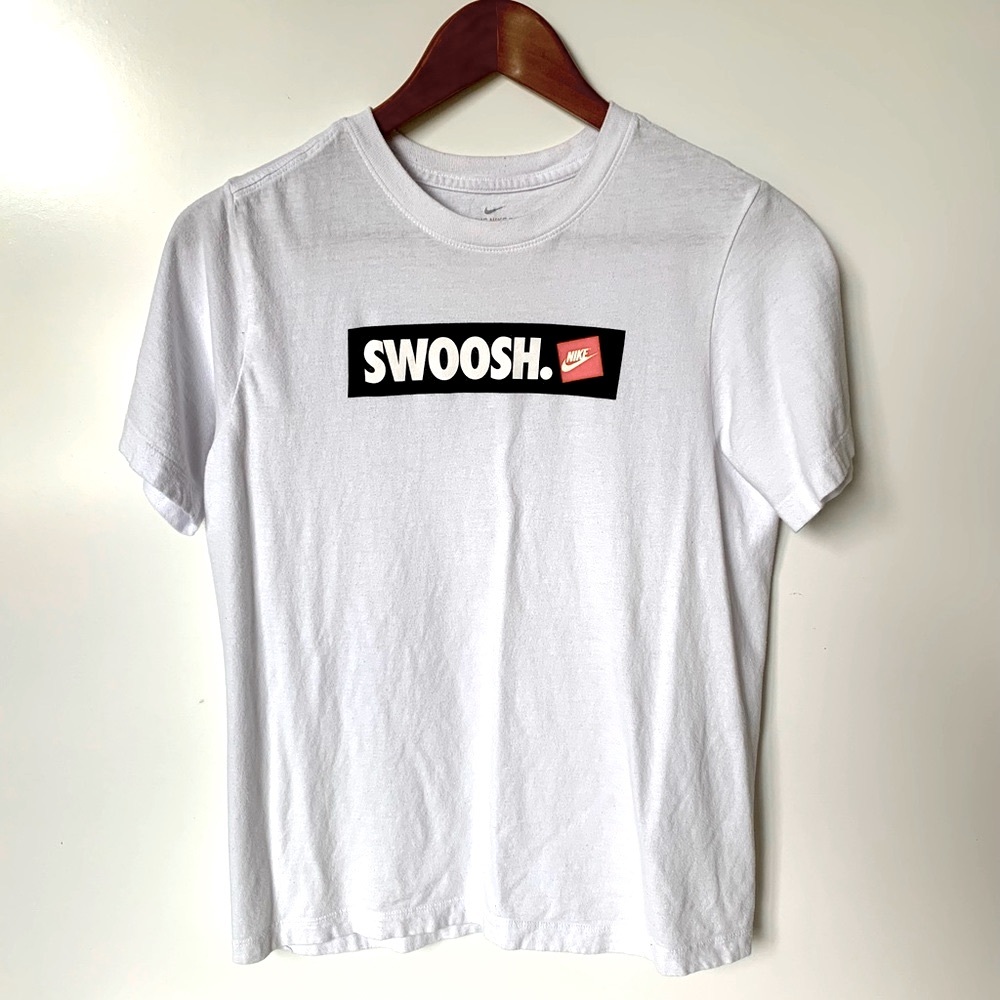 🟡Nike Swoosh White Tee